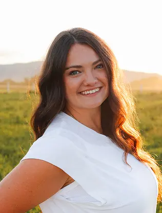 Julie, nail technician at Pedi & Mane