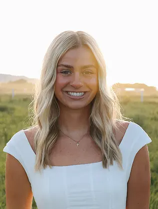 Kenna P, master esthetician at Pedi & Mane